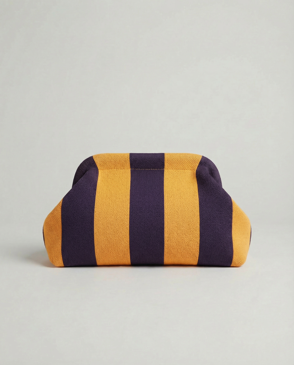THE POUCH — HAVANA