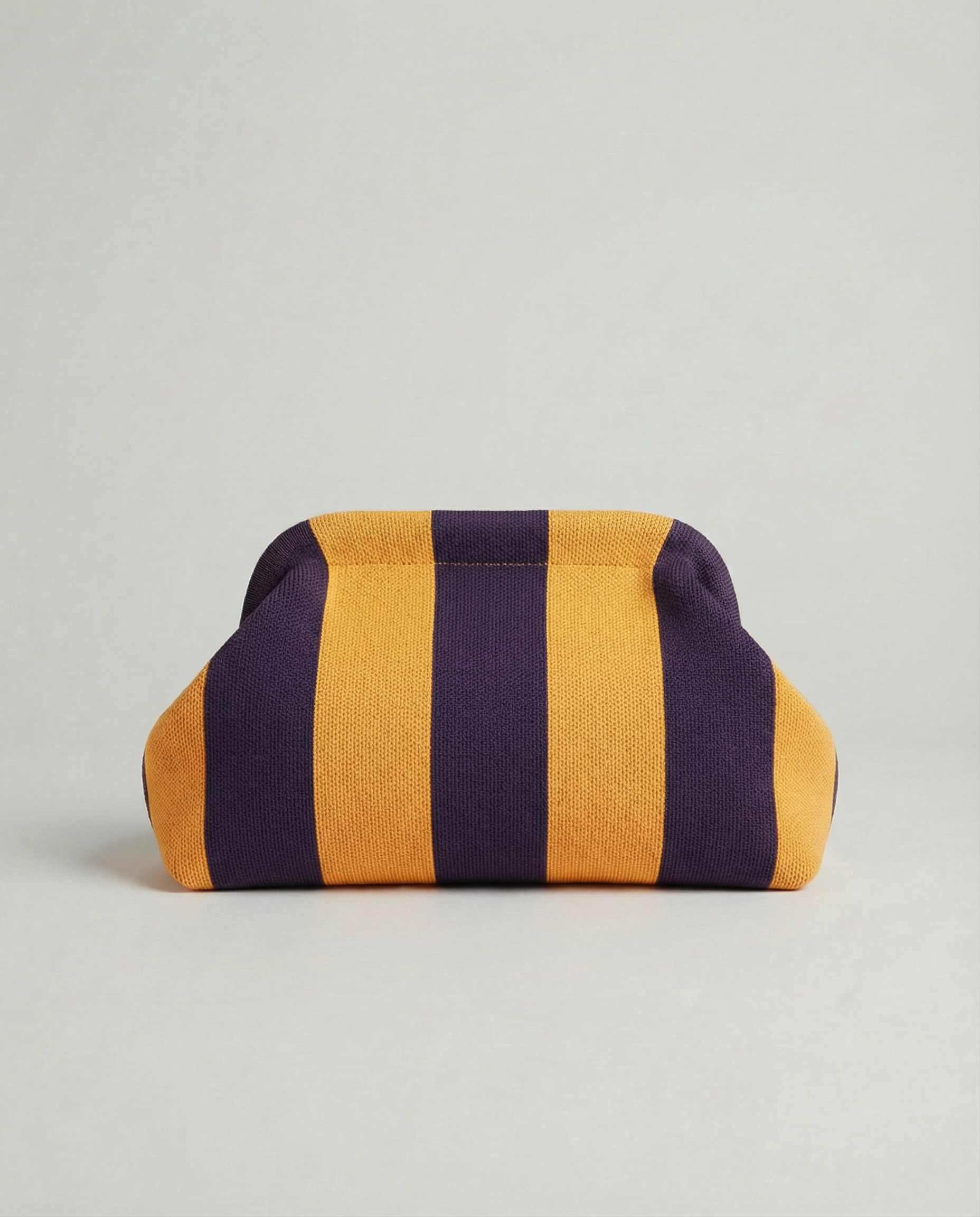 THE POUCH — HAVANA