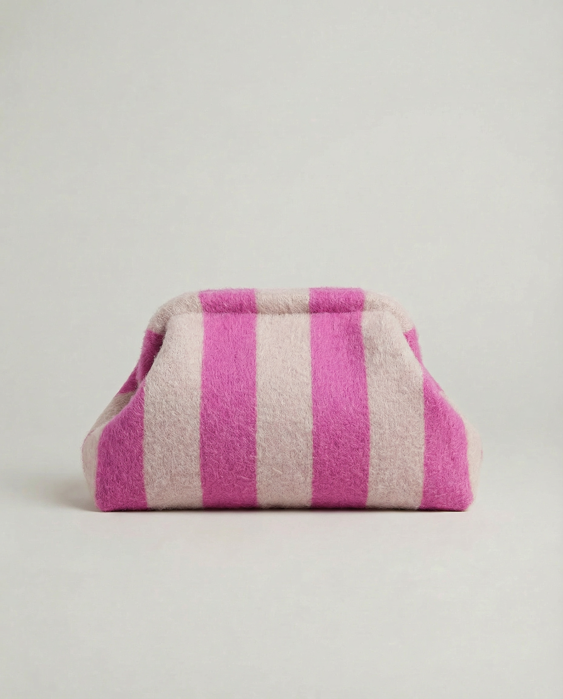 THE POUCH — ASPEN
